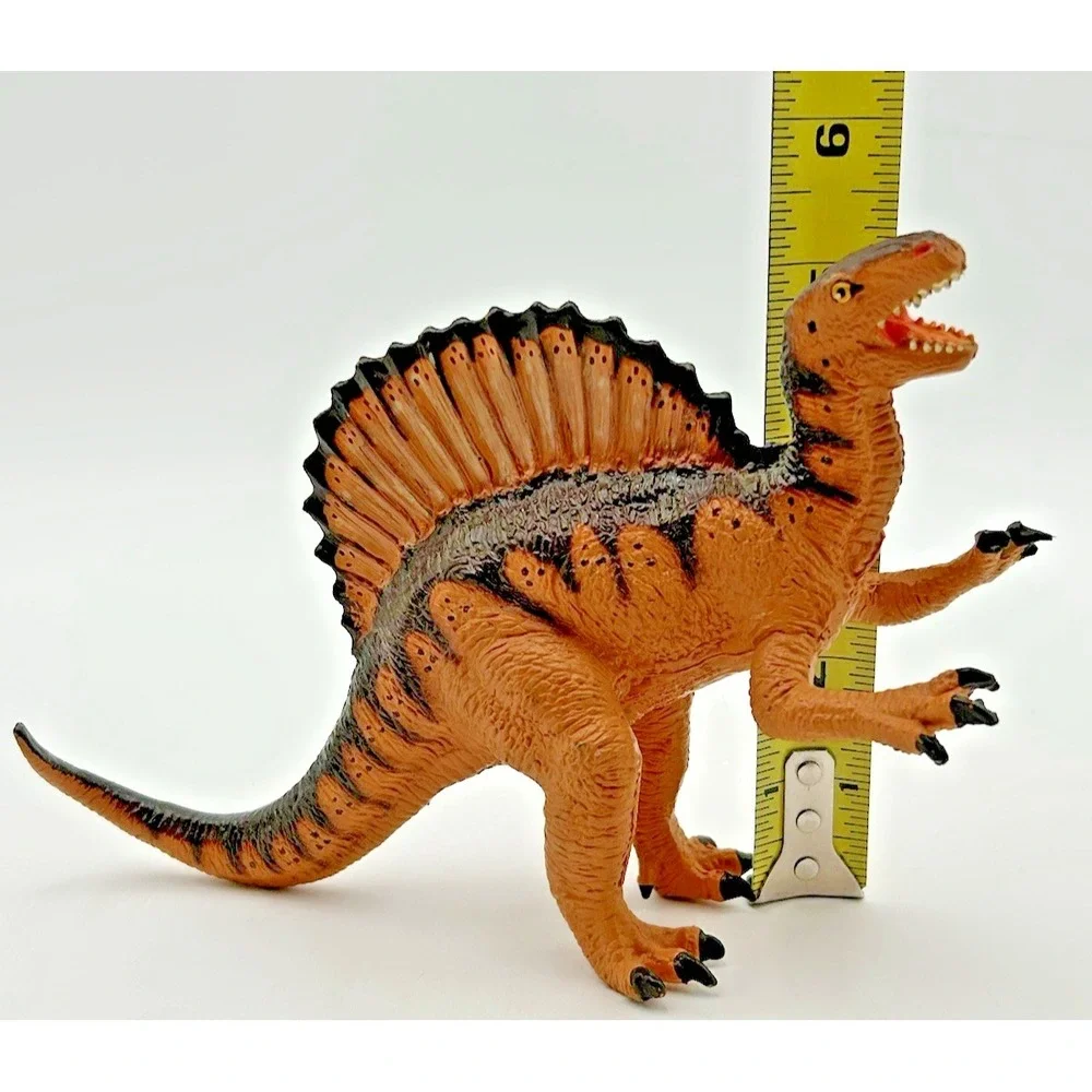 Vintage‎ 1992 The Carnegie Spinosaurus Dinosaur Hard Rubber Figurine Brown/Black